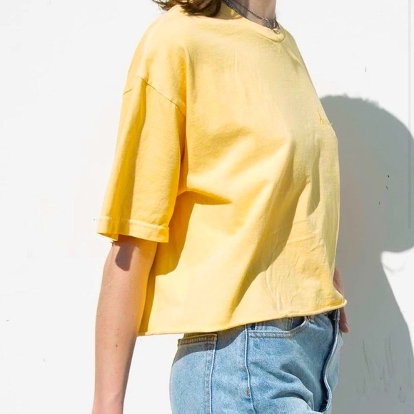 Brandy Melville Boxy crop top “Honey” - Picture 1 of 17